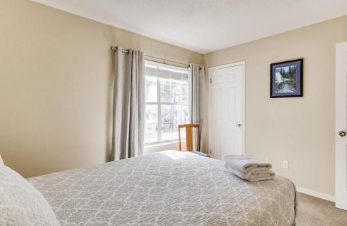 Southeast Pensacola Apartment | Emerald Coast Vacation Station