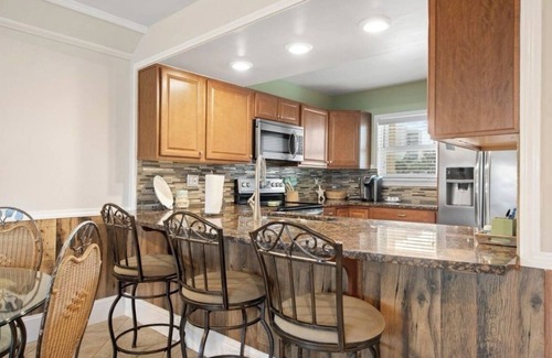 Fort Walton Beach Condo | Emerald Isle 107-COMPLEX RENOVATION DISCOUNT-On the Beach-Ground Floor