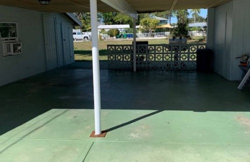 Englewood Cottage | Emerald Palms Unit 1