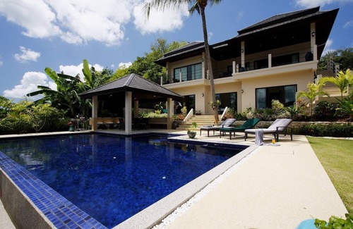 Rawai Villa | Emerald Villa: 7 Bedroom, Private Pool Villa, Near Beach