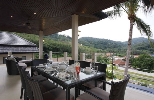 Rawai Villa | Emerald Villa: 7 Bedroom, Private Pool Villa, Near Beach