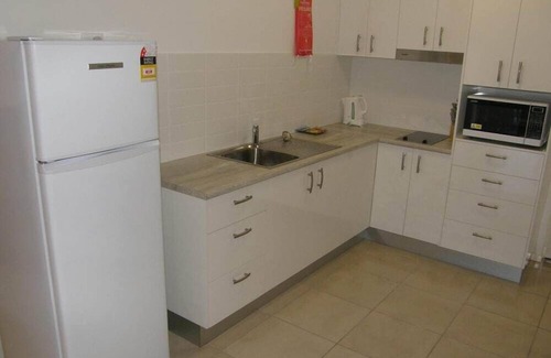 Emerald Hotel | Emerald Western Gateway Motel