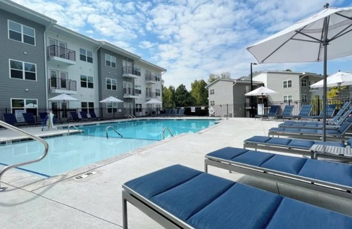 Concord Apartment | Emery 2BD 2 - Two Bedroom Apartment, Sleeps 4