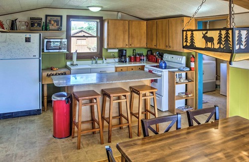 Emigrant Cottage | Emigrant Cabin on 10 Acres w/BBQ & Peaceful Views