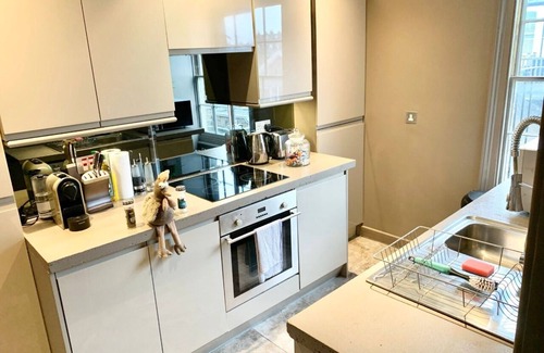 Cambridge City Centre Apartment | EMMANUEL HOUSE - ⚡️Opulent 1-Bed Apt in Central Cambridge⚡️