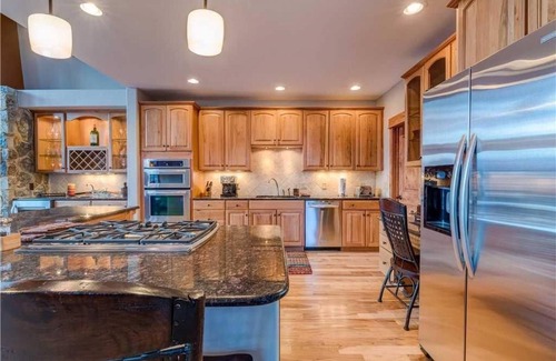 Woodmoor Villa | Emmett's Overlook in Breckenridge