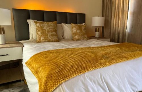 Leribe District Bed & Breakfast | Empire Guesthouse