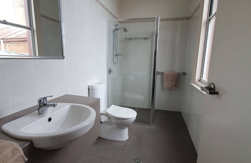 Goulburn Hotel | Empire Hotel Goulburn
