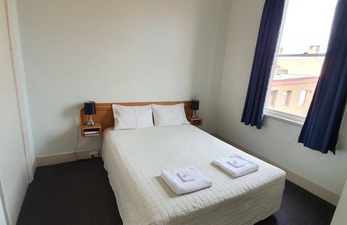 Goulburn Hotel | Empire Hotel Goulburn