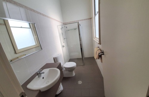 Goulburn Hotel | Empire Hotel Goulburn