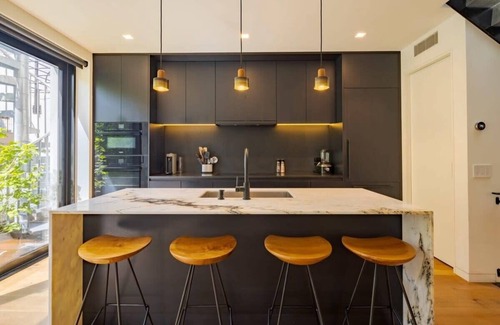 Williamsburg House | Empire House by RoveTravel | 3BR TH w/Courtyard