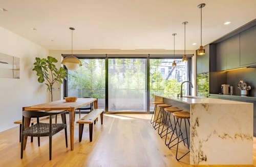 Williamsburg House | Empire House by RoveTravel | 3BR TH w/Courtyard