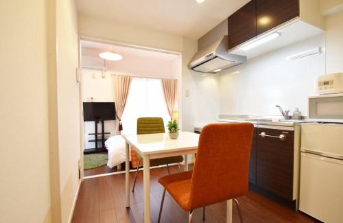 Maejima Apartment | enジョイまーるひろ 302