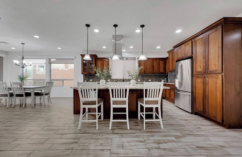 Encanterra House | Encanterra 55+ Luxe Special! Firepit! 30 Ngt Min.