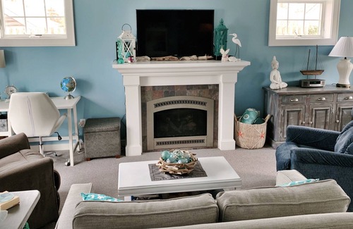Point Pleasant Beach Cottage | Enchanted Cottage a mile from the beach in Point Pleasant, NJ.