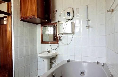 Kiserian Other | Enchanting 4-bedroom farmhouse in Kajiado County