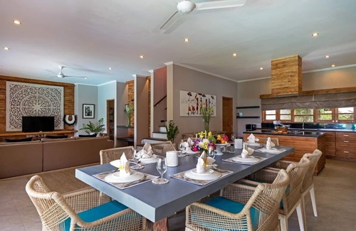 Babakan Villa | Enchanting 5BR Villa, Canggu! 9Min Drive To Berawa Beach - W/Private Swim Pool!