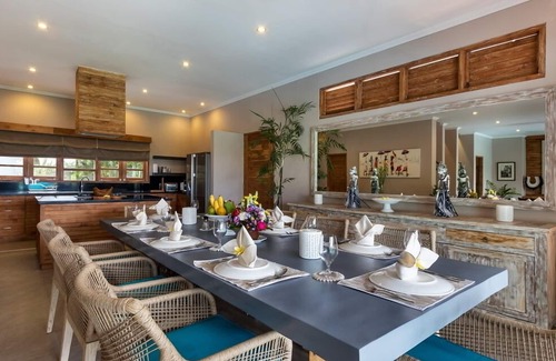 Babakan Villa | Enchanting 5BR Villa, Canggu! 9Min Drive To Berawa Beach - W/Private Swim Pool!