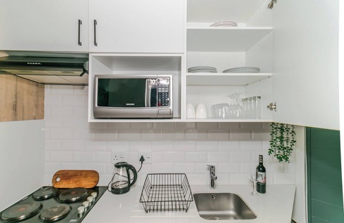 Greater Johannesburg Metropolitan Area Apartment | Enchanting apartment, centrally located in Fourways.