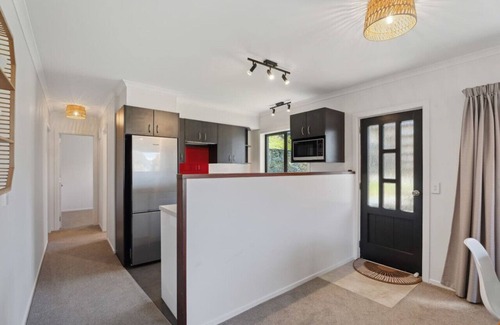 Fernhill House | Enchanting Arawata | Fernhill Home