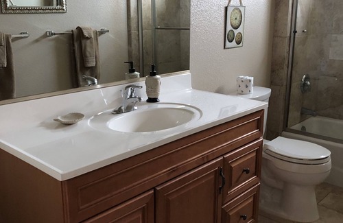Old Town House | Enchanting Bodega Bay Harbor View