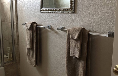 Old Town House | Enchanting Bodega Bay Harbor View