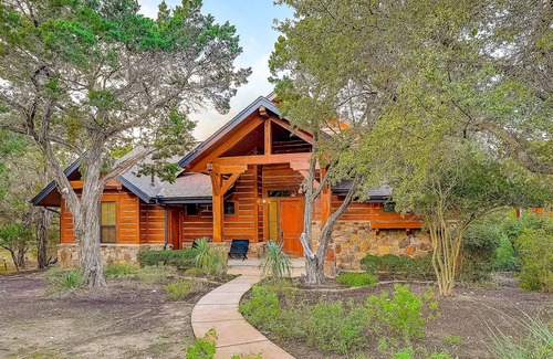 Jonestown House | Enchanting cabin-like home & casita with shared pool, hot tub & washer/dryer
