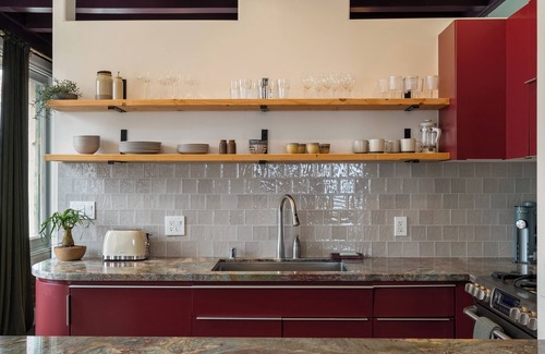 East Village Condo | Enchanting condo, ocean & skyline views in dtwn Long Beach.