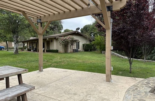Murrieta Cottage | Enchanting cottage nestled in the heart of a vineyard