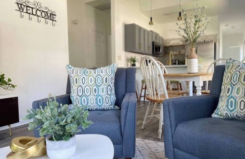 Wilmington Cottage | Enchanting Downtown-ish Cottage in Wilmington, NC