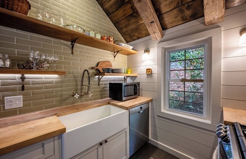 Glenville Cabin | Enchanting Mountain Cottage with Private Hot Tub & Fireplace Charmn