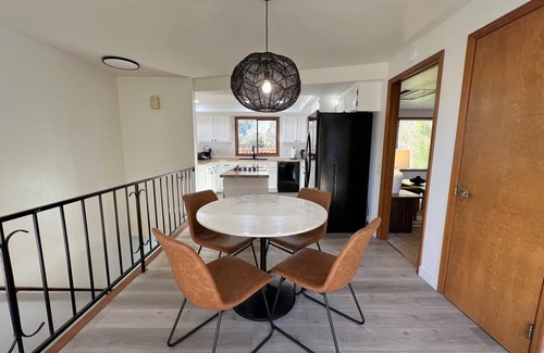 Brookings House | Enchanting Sunsets at The Sunsetter