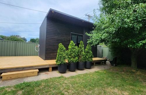 Dickson Apartment | Enchanting Tiny Home in Vibrant Dickson