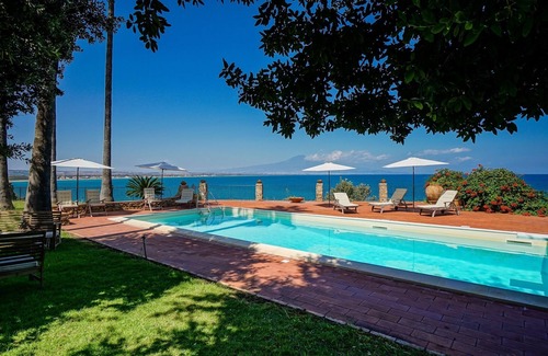 Costa Saracena-Castelluccio Villa | Enchanting Villa, with private pool and enchanting views of Etna Vulcano