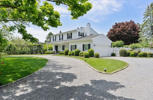 Village of Southampton House | Enchanting village house