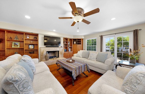 Leucadia House | Encinitas Beach House- Beautiful Backyard Oasis