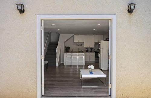 Encinitas Villa | Encinitas Beach House with Peek Views and Large Yard