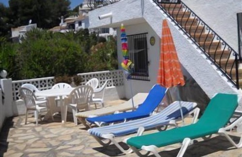 Pinar del Advocat House | End bungalow, sea view, communal pool, internet, smart TV, air conditioning, winter offers