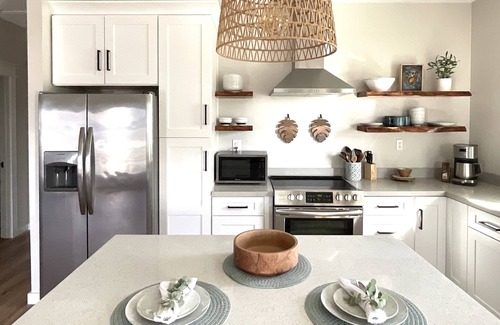 Gulf Breeze House | End-of-Season Deals - Now More Affordable! & Pet-Friendly!