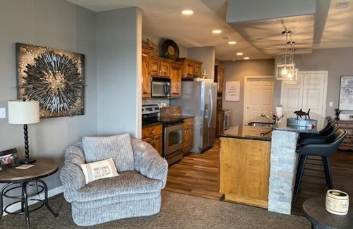 Gravois Mills Condo | End Unit Condo - Gorgeous First Tier Lake View