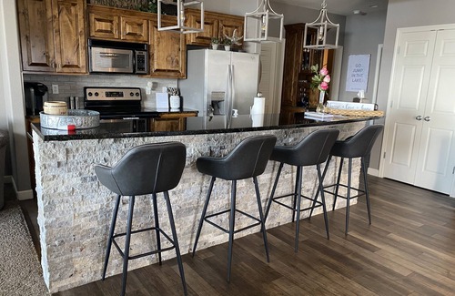 Gravois Mills Condo | End Unit Condo - Gorgeous First Tier Lake View