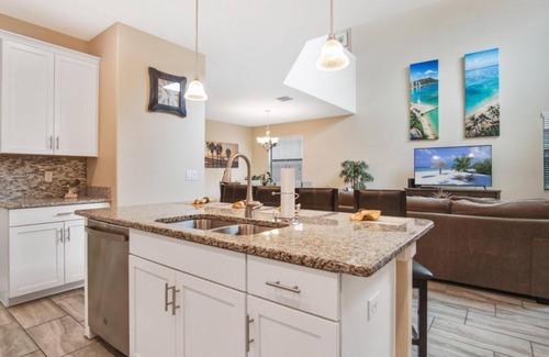 Loughman Cottage | Endless Summer at Solterra Resort by Shine Villas 079