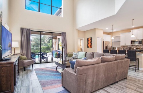 Loughman Cottage | Endless Summer at Solterra Resort by Shine Villas 079