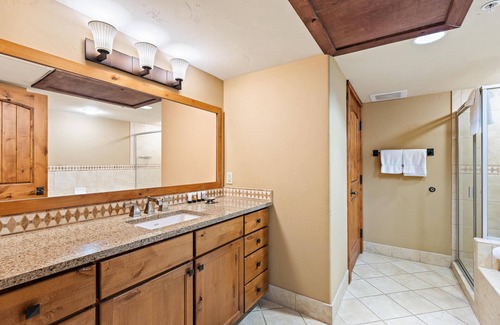 Tamarack Apartment | Endless Summer at Tamarack Resort
