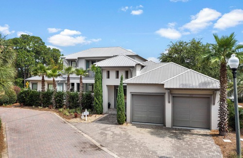 Emerald Waters Village House | Endless Summer - Heated Private Pool, 2 Cmty Pools, Near the Beach + Dining!