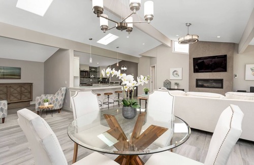 Solana Beach Condo | Endless Summer Ocean View Condo, Fast Wifi, Walk to Racetrack, Dining