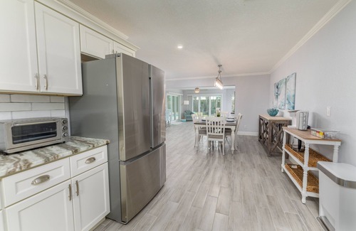 Vero Beach House | Endless Summer Vacay w/Arcade & Heated Poolnn