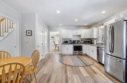 Popponesset House | Endless summer with gorgeous views in relaxing luxury