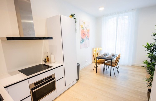 Centrum Apartment | Engaged 1 Bedroom Apartment 50m2 -SS177E-