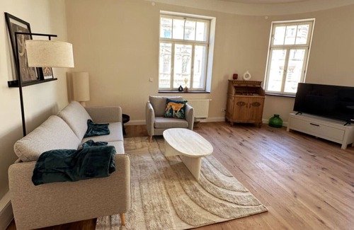Fuerth Apartment | EngelHaus central 2-room apartment ideal for couples, business people and singles